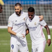 Startojnë Vini Jr dhe Rodrygo, Zizu i lë në stol Marcelon, Odegaardin dhe Asension