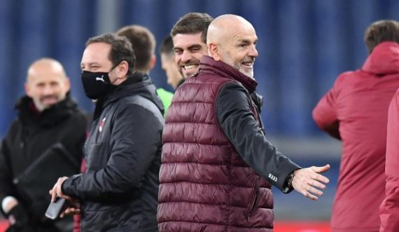 Pioli i befasuar me pjekurinë e lojtarëve të Milanit, pendohet pse vrapoi dhe festoi si i çmendur