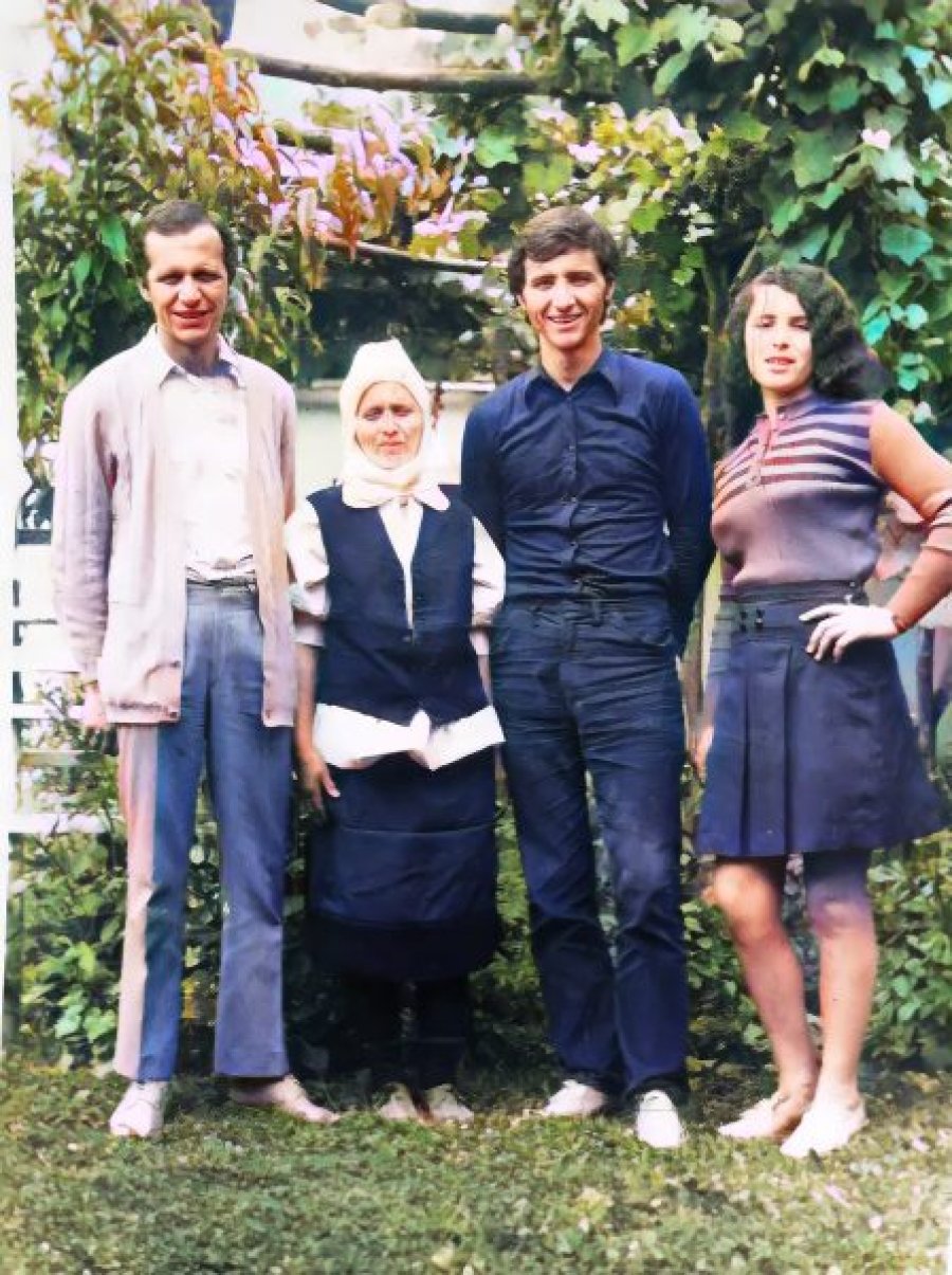 Fotografi e papublikuar më parë: Presidenti Rugova kur ishte i ri
