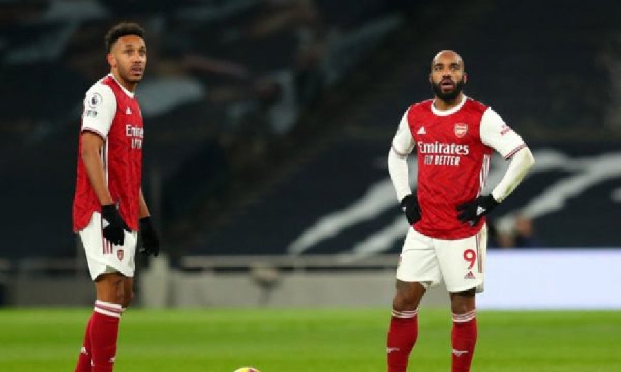 Arteta e fajëson sulmuesit për humbjen kundër Tottenhamit: “Duhet të shënojmë gola”