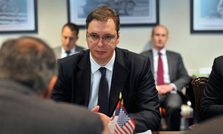“Marrin pjesë tre lobistë shqiptarë”, në Serbi shqetësohen për mbledhjen e sotme të Kongresit amerikan
