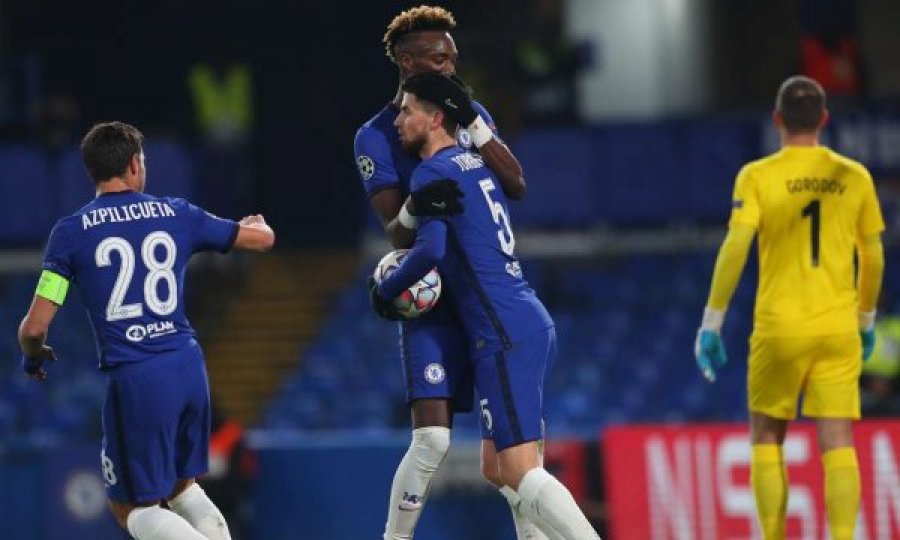 Chelsea e Sevilla vazhdojnë në Ligën e Kampionëve, Krasnobar në Europa Ligë