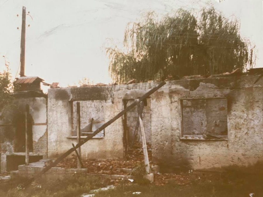 Kështu ishte djegur shtëpia e Jakup Krasniqit gjatë luftës