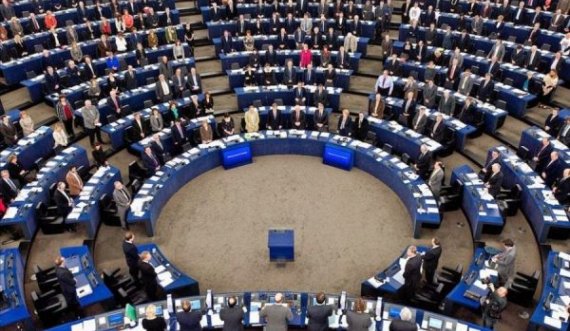 Parlamenti Evropian do të kërkojë sërish nga pesë vendet e BE-së që ta njohin Kosovën