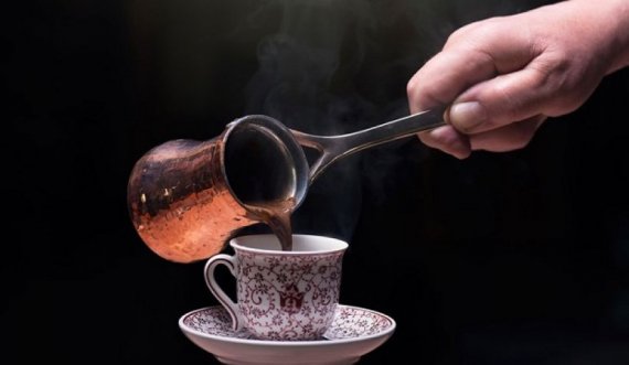 Kafeja mund të zvogëlojë rrezikun e sëmundjes së mëlçisë