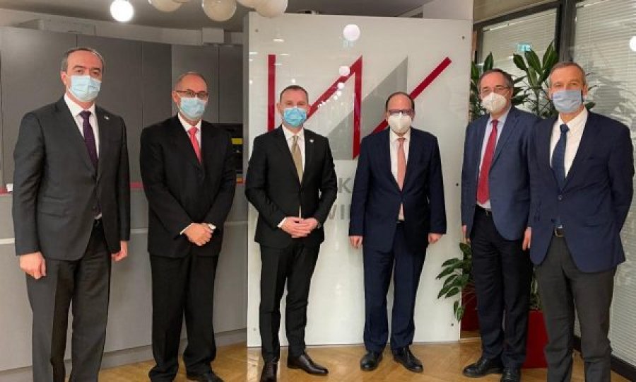 Ministri Zemaj: Austria na ofroi specializime për fushat që mungojnë në Kosovë