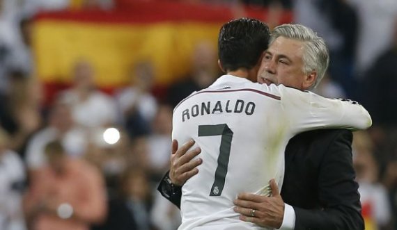 Si e shndërroi Ancelotti në 9-sh Ronaldon?