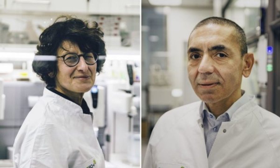 Historia e çiftit turk që po punonte që 30 vite për të ilaçin e kancerit por e zbuloi vaksinën anti-Covid