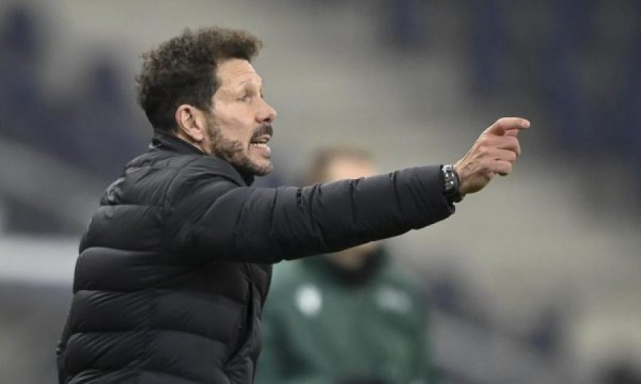 Simeone admiron mënyrën se si luan rivali i qytetit dhe fiton trofe