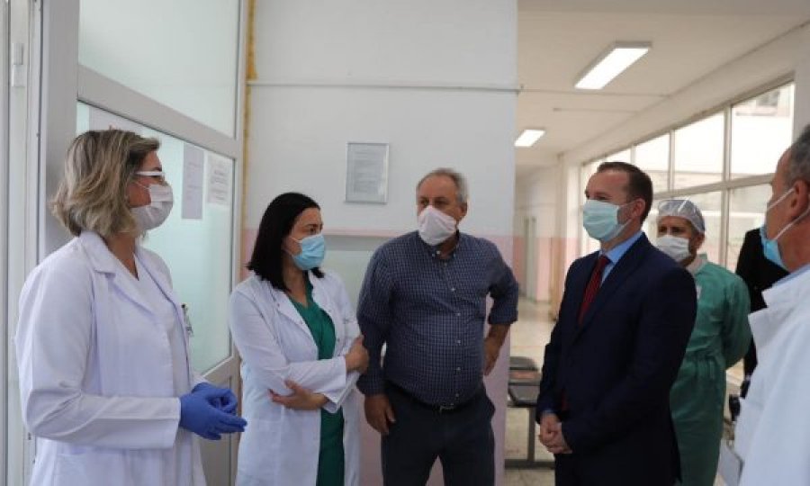 Demantohet Armend Zemaj, ikja e mjekëve nga Kosova evidente edhe gjatë pandemisë