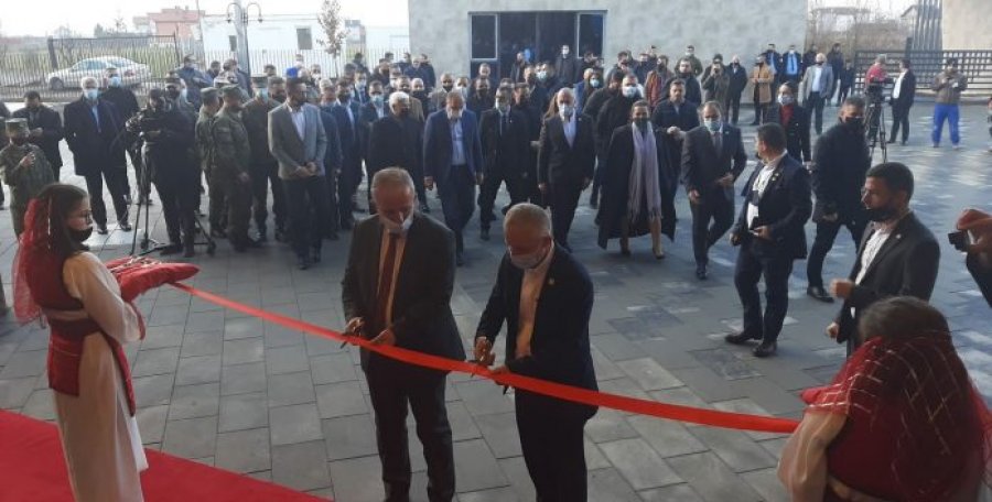 Hoxhë Halil Kastrati hapë “Shtëpinë e të Moshuarve”