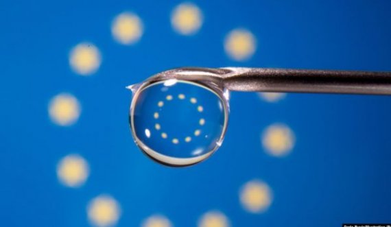 Bashkimi Evropian ende s’ka afat për dërgesën e vaksinave në Ballkan