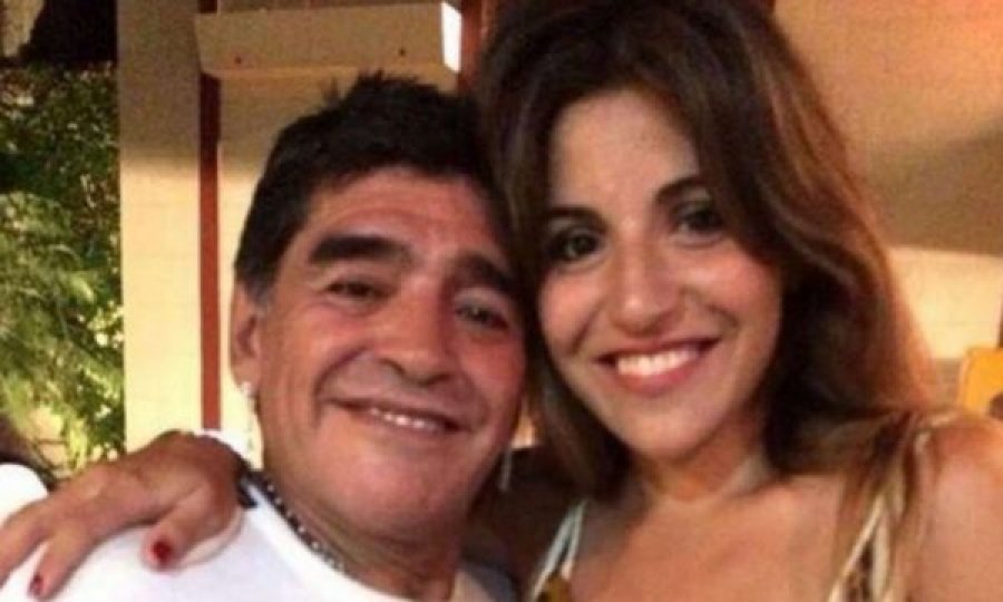 “Jam vajza e Maradonës, e drejta ime e shenjtë të bëj testin e ADN-së”