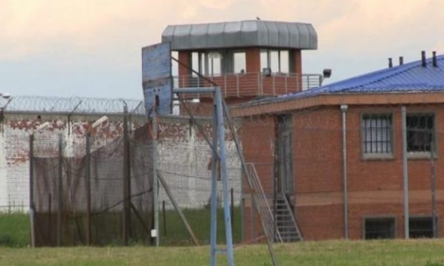 Një i burgosur në burgun e Dubravës vdes në spitalin e Pejës