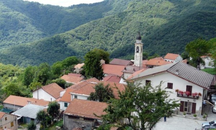 Lajme të mira vijnë nga komuna italiane ku nuk është lindur fëmijë prej 23 vjetësh