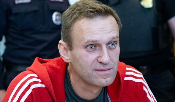 Zbulohen agjentët që tentuan ta mbysnin kritikun e Putinit, Alexei Navalny