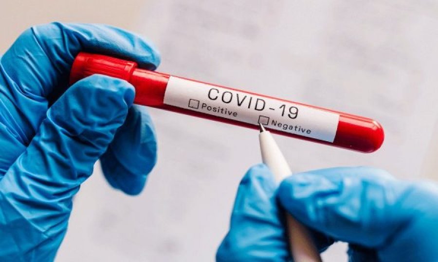 Pas dy muajve, Zelanda e Re raporton rastin e parë me COVID-19