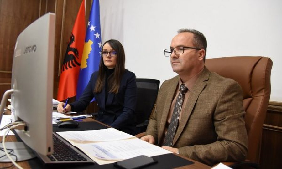 Kosova dhe Serbia përplasen në takimin virtual të CEFTA-s