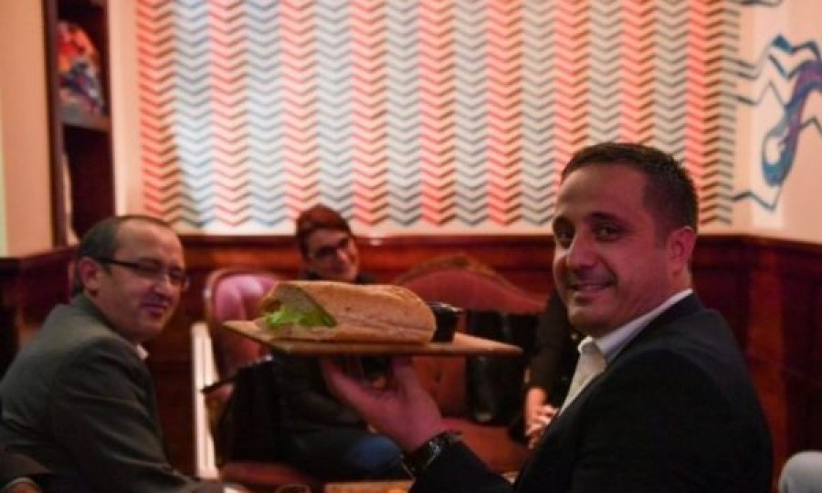 Driton Selmanaj thotë se kryeministri i ndërron sendviqët: Tash po i bën me ajvar të Krushës