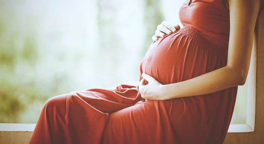 Studim: Foshnjat e lindura nga gratë me Covid-19 kanë antitrupa