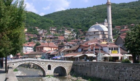 Mbyllen e gjobiten lokale në Prizren – AUV paralajmëron aksione në krejt Kosovën