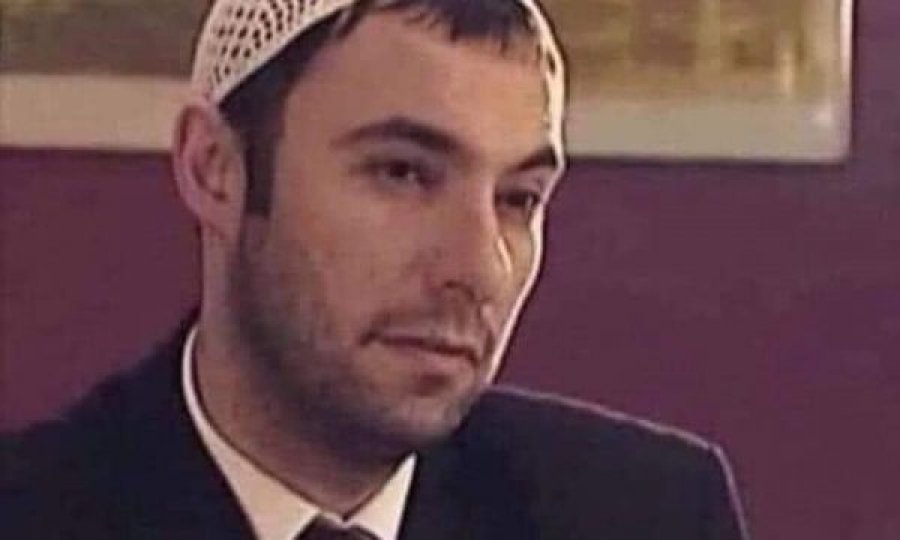 Kështu tallet me LDK’në humoristi Vedat Bajrami
