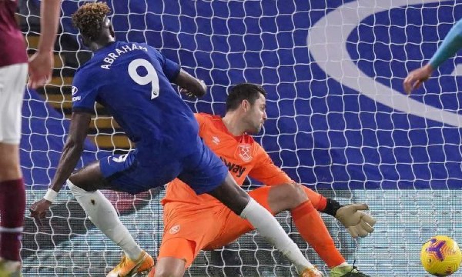 Chelsea fiton derbin e Londrës Perëndimore, barazohet me Tottenhamin