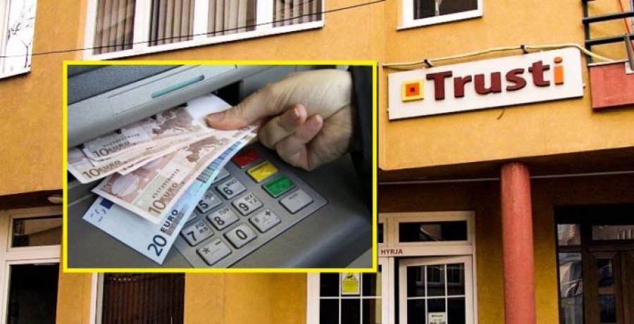  Qytetarët vërshojnë bankat për tërheqjen e parave të Trustit 