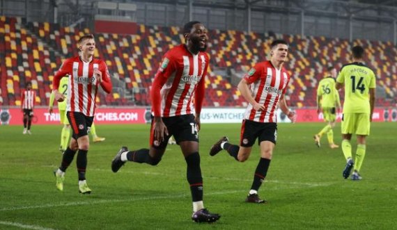Brentford në gjysmëfinale të Carabao Cup, eliminon Newcastle