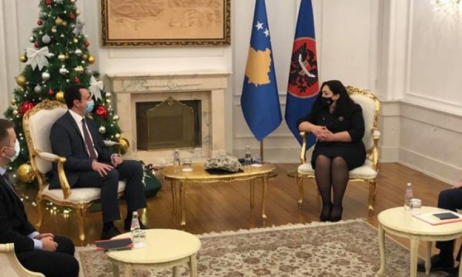 Takimi i kësaj radhe mes Kurtit e Osmanit, në Zyrën e Presidentit