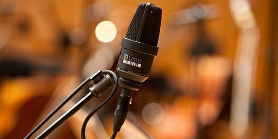 Qytetarët të distancohen nga mediat e instrumentalizuara në shërbim të krimit dhe kapësve të shtetit