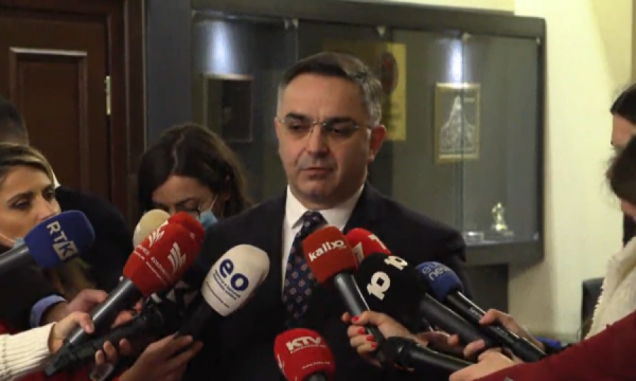 Tahiri i AAK-së: Kosovë urime zgjedhjet, sovrani ka festë