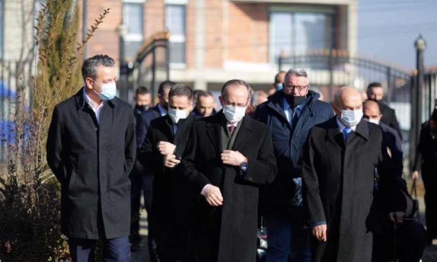 Gashi: LDK e madhe, e fortë, e vendosur me Isa Mustafen