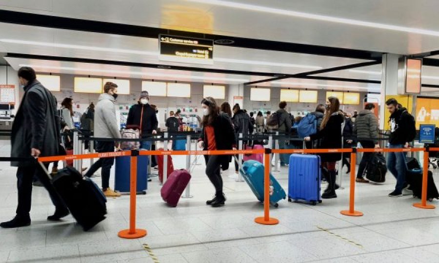 SHBA vë kufizime për udhëtarët nga Mbretëria e Bashkuar