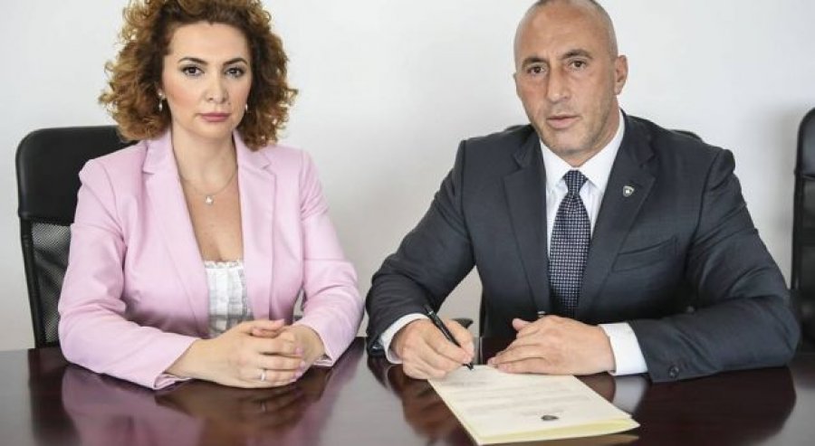  Albena Reshitaj për Ramush Haradinajn: Falë tij e kemi Ushtrinë 