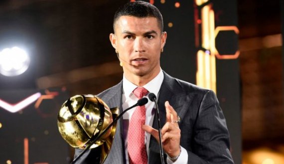  Ronaldo, në izolim pas kthimit nga Dubai 