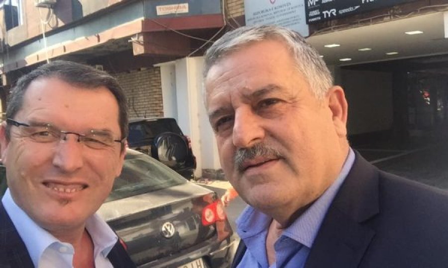 Gecaj: Edhe vjegëza është pështjellë në lëmsh