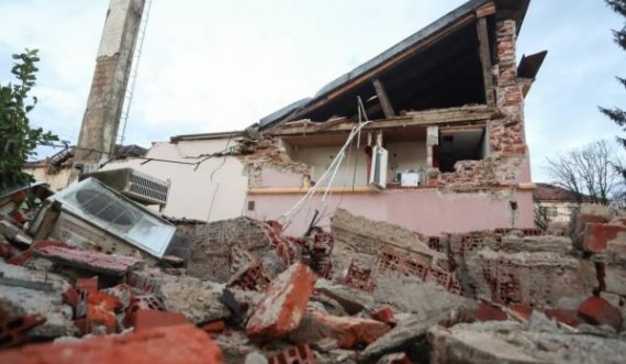 Banorët rrëfejnë tmerrin që përjetuan nga tërmeti në Kroaci