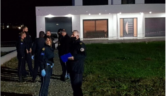  Policia në Gjilan: Tri viktima janë gjetur brenda shtëpisë e një në kopsht 
