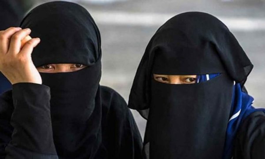 Rreth 1 mijë vajza pakistaneze detyrohen të konvertohen në Islam çdo vit
