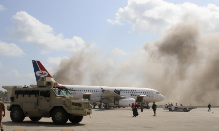 Sulm në aeroport posa arriti qeveria e re, 13 të vrarë në Jemen