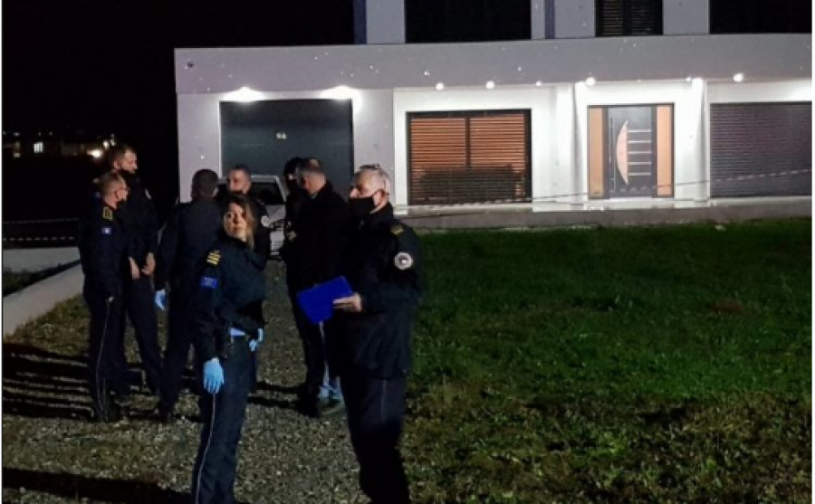  Policia në Gjilan: Tri viktima janë gjetur brenda shtëpisë e një në kopsht 