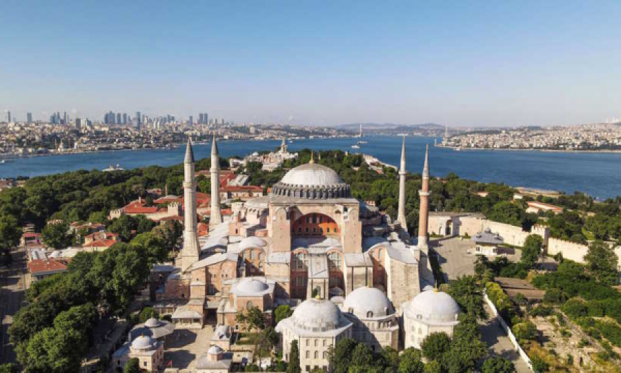 Amerika paralajmëron Turqinë për kthimin e Hagia Sofia në xhami