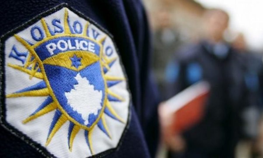 Dy persona sulmojnë një polic në Fushë – Kosovë