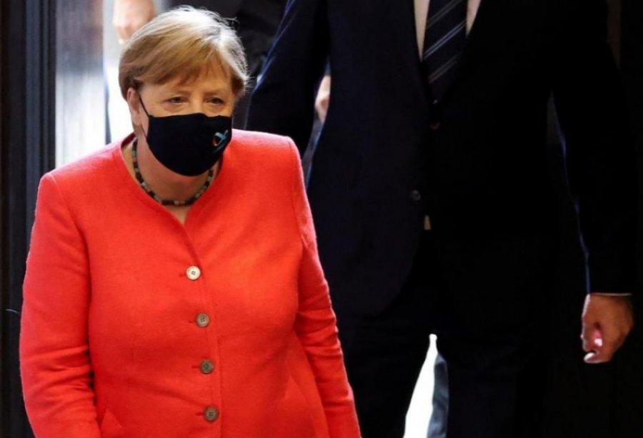 Ja pse Merkel vendosi maskën për herë të parë