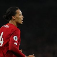 Van Dijk zbulon përse i refuzoi Chelsean dhe Man Cityn për Liverpoolin