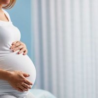 Dyshoni se jeni shtatzënë? Mësoni kur duhet bërë testi për t’u siguruar