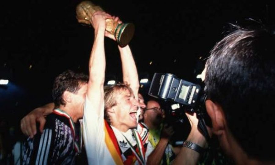  Klinsmann tregon çfarë do të thotë ta fitosh Kupën e Botës: S’e kupton derisa pas pensionimit 