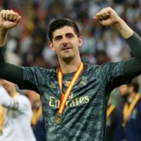 Zidane: “Courtois është i mrekullueshëm”