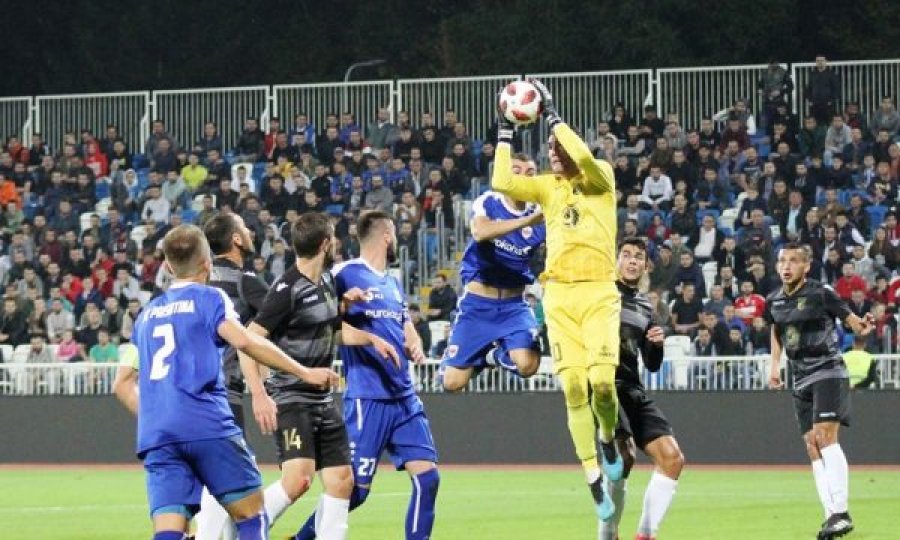 Prishtina dhe Dritës përballen sot në një ndeshje përcaktuese në garë për titull në Superligë